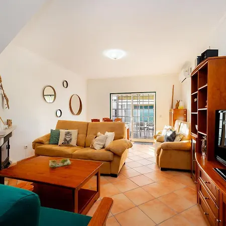 Alagoa - Pool And Terrace Vakantiehuis *